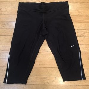 Nike Running Cropped Pants Size L